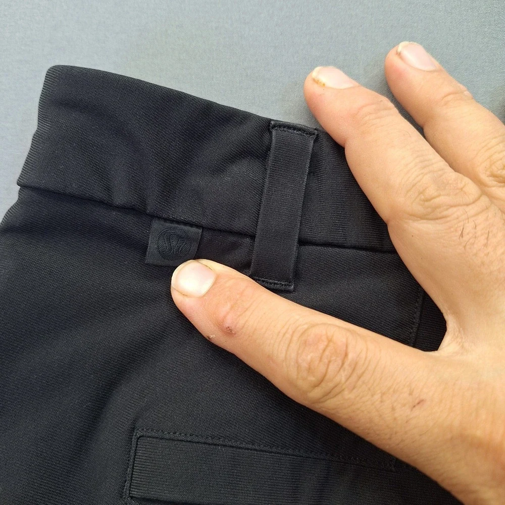 Lululemon Commission Pant Classic Warpstreme Black Chino 38 LM5AFET